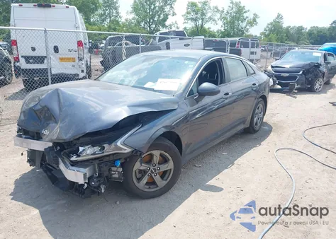 2022 Kia K5 Lxs из США, поврежденный, VIN 5XXG14J20NG120602